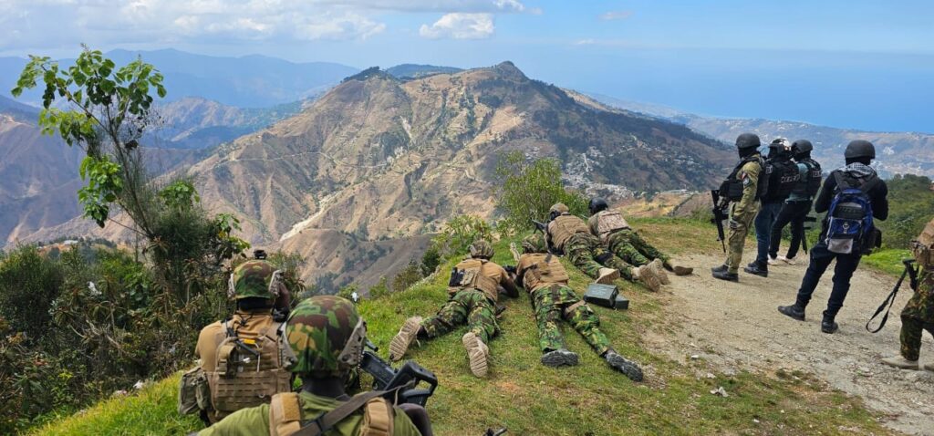 Opération à Kenscoff : la PNH avance vers Belot, libère deux otages et reprend temporairement le contrôle de la zone
