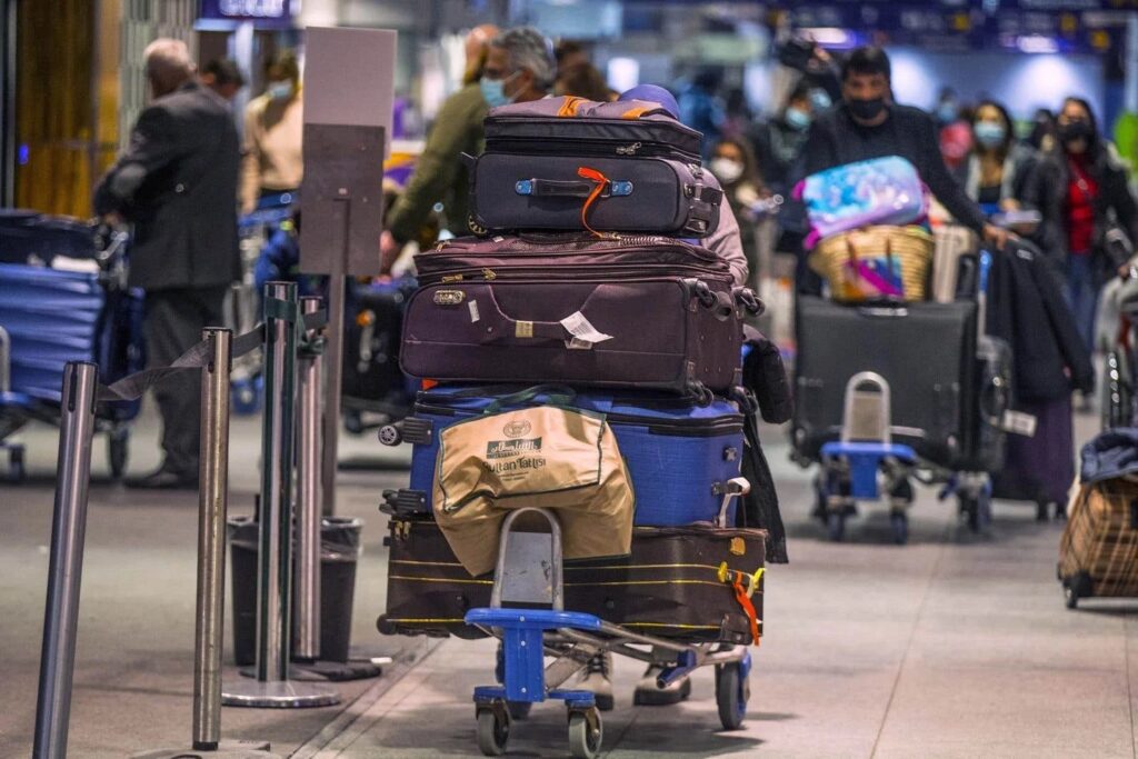 Canada : durcissement des règles d’asile, des milliers de demandeurs désormais exposés à un renvoi – une réalité plus complexe que les rumeurs